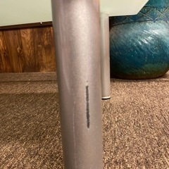 ガラステーブルの画像