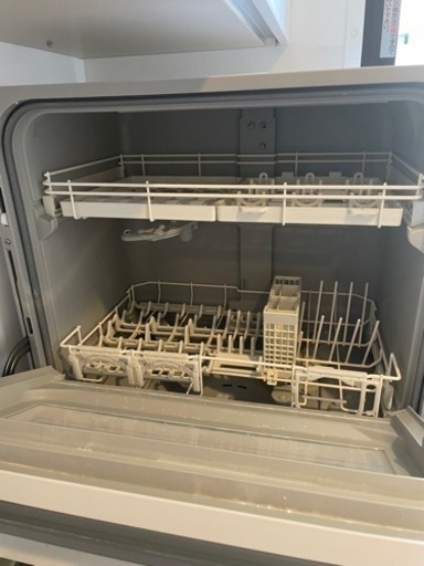 Panasonic 食器洗い乾燥機　NP-TH4 2021年製