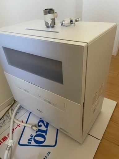 Panasonic 食器洗い乾燥機　NP-TH4 2021年製