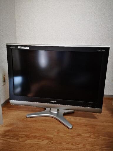 32型AQUOS「世界の亀山モデル」SHARP