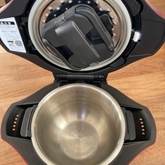 ヘルシオ　ホットクック　KN-Hw24C の画像