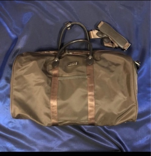 美品［ゴールドファイル］ボストンバッグ