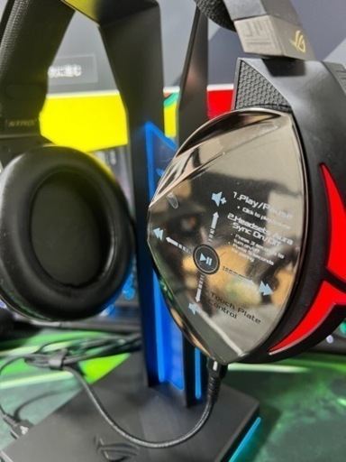 日本未発売！ASUS ヘッドホン ヘッドホンスタンド