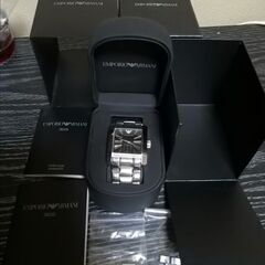 EMPORIO ARMANI  腕時計　エンポリオアルマーニ　箱つきの画像