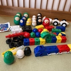 決まりました　こどもちゃれんじ  いろっち　知育ブロック　はなちゃん