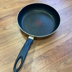 【受け渡し予定者確定】T-fal フライパン　Felish小鍋セットの画像