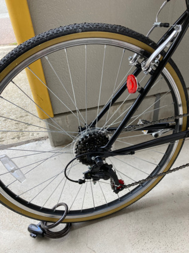 シティサイクル　自転車　切り替え6段