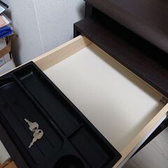 victorパソコンデスクスタンド付き値下げ！の画像