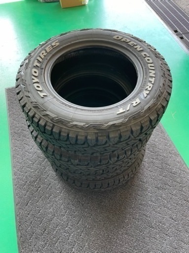 タイヤ4本セット　オープンカントリーR/T 取引中