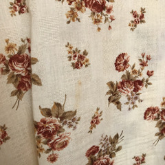 レトロ風花柄ワンピースの画像
