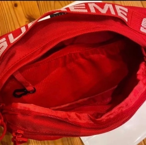 supremeウエストバッグ