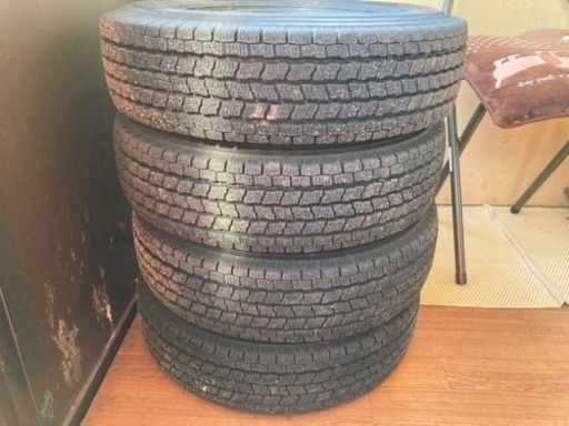 145/80-12軽トラ軽バン用バリ溝スタッドレス4本セット