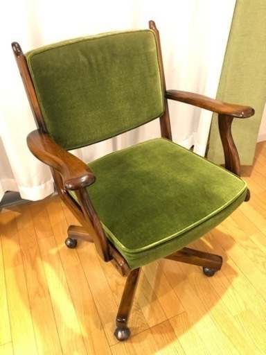 カリモク　コロニアルシリーズ　モケットグリーン