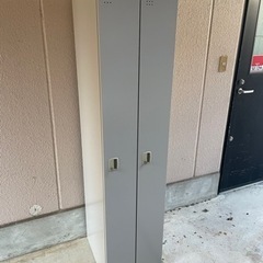 即決　ロッカー　2連　鍵付き　オフィス　更衣室　中川区　早い者勝ち