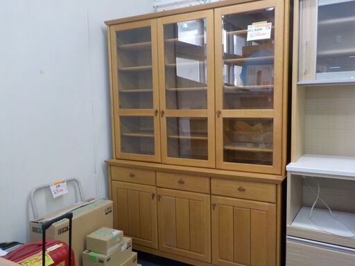 G;990696 食器棚（3面）値下げしました！！！