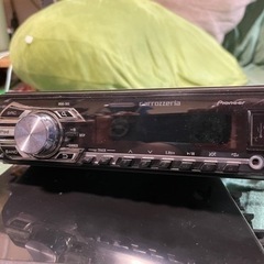メディアプレイヤー　Carrozzeria MVH-380