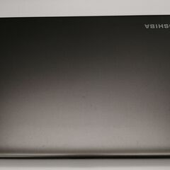 東芝ノートパソコン i5（中古）8GBのメモリ、SSD256GB,13.3画面、Intel HD Graphics 520、Windows11, Office2021, Photoshop2021, Illustrator2021,Corel2021,FilmoraX等.の画像