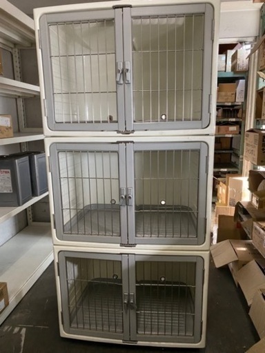 ペットマンション3段　片面グレー