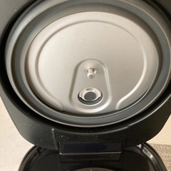 アイリス　炊飯器　17年製の画像