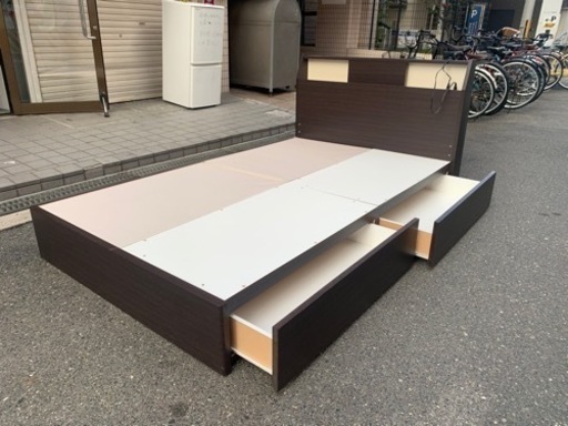 ?決まりました?セミダブルベッド㊙️マットレス付き?配達可能