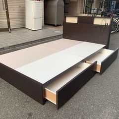 決まりました?セミダブルベッド㊙️マットレス付き?配達可能