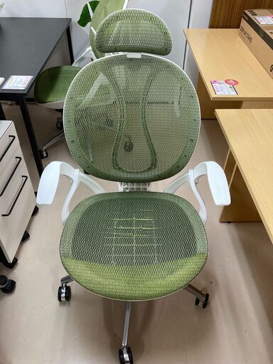 ハイバックオフィスチェア①