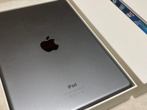 iPad Air【A1474】32GB スペースグレー
