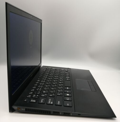 Vaioノートパソコン i5（中古）4GBのメモリ、SSD128GB, 13.3画面、Intel HD Graphics 5500、W