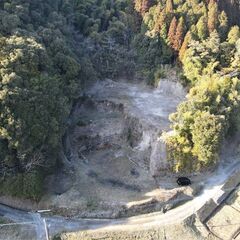 鹿児島市本名町【契約済】 一部土取り跡有り山林約3,049坪