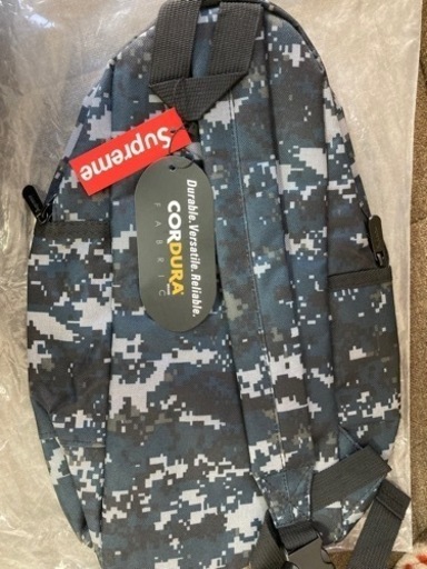 シュプリーム　バッグショルダー新品☆