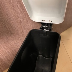 おしゃれゴミ箱の画像