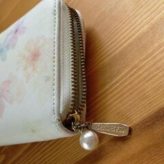 MISCH MASCH(ミッシュマッシュ) 花柄 長財布の画像