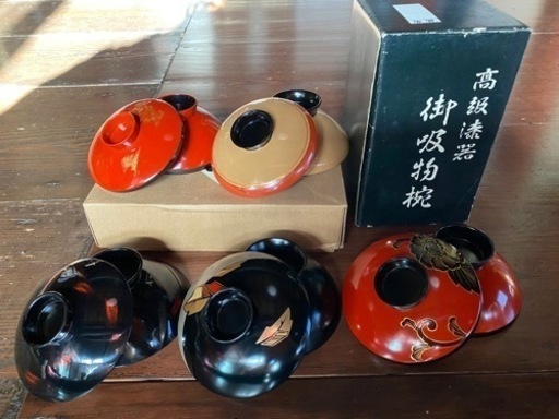 漆器お吸い物5個、小皿5枚