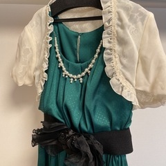 【美品】ドレスとボレロの画像