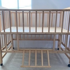 ベビーベッド　【引き渡し予定済み】の画像