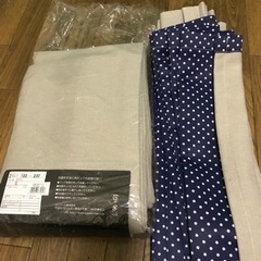商談中 カーテンの画像