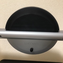 ワコム ergo stand cintiq24インチ用 27000円 2/16までの画像