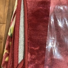 新品　カーペットの画像