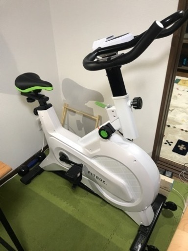 フィットボックス　FITBOX ほぼ未使用新品