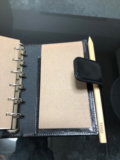 FENDI　手帳カバー　展示保管品