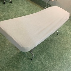 残り6枚！フェイシャルエステベッドカバー　替えや予備をお安く探し...