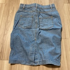 H&M デニムタイトスカートの画像