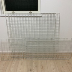 アイリスオーヤマ メッシュパネル90×90㎝(ベージュ)300円他