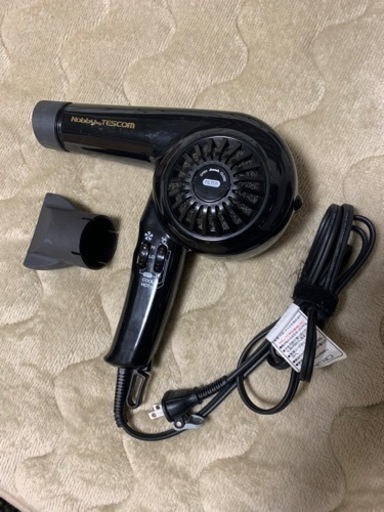 ドライヤー　nobby by  TESCOM NIB2100