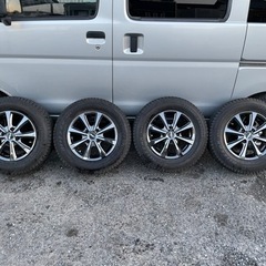 スタッドレスタイヤホイルサイズ165R14 