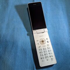 SoftBank 805SH AQUOS ケータイ 3の画像