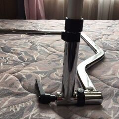 値下げしました。　起き上がり補助　手すり　ベッド用アーム　EZGLAM　介護　の画像