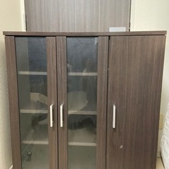 ニトリの食器棚(サイズは写真に載せてます)の画像