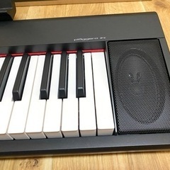 電子ピアノ YAMAHA piaggero NP-12Bの画像