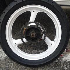 TZR 1ktリアホイール新品タイヤ付きの画像